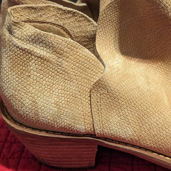 Anthropologie Kelsi Dagger Brooklyn Kenmare suede booties - Picture 7 of 7
